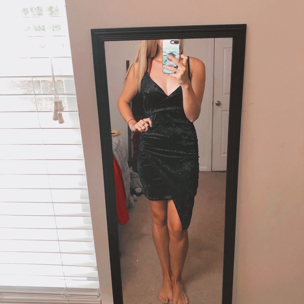 Black velvet body con dress